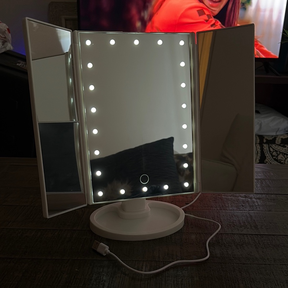Tri-Fold LED Vanity Mirror